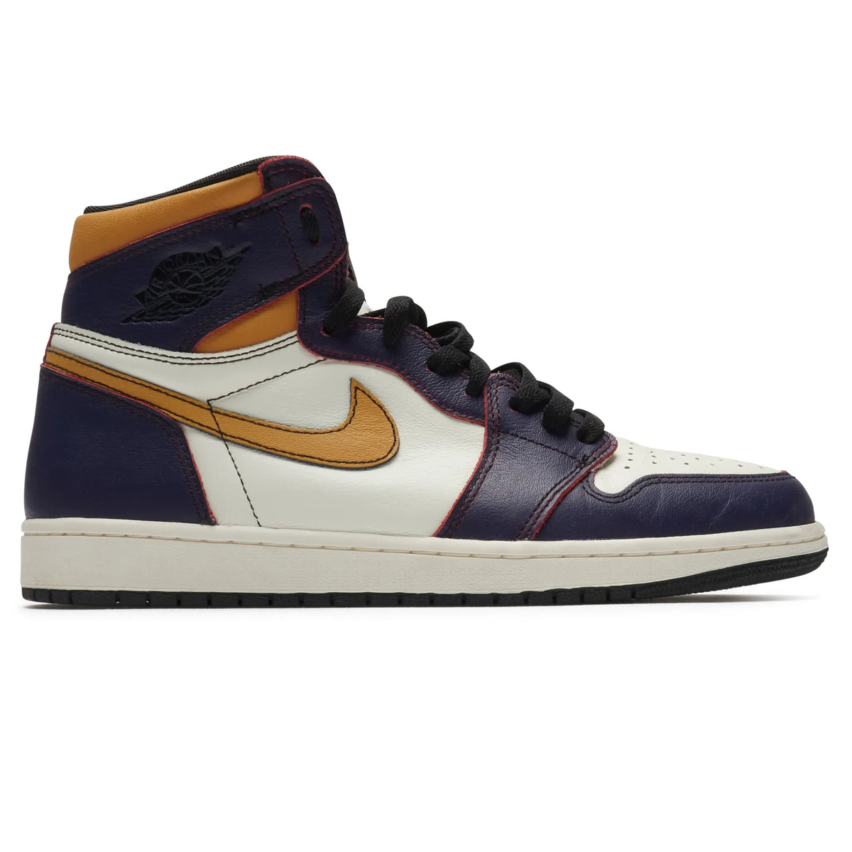Preloved - Air Jordan 1 Retro High SB LA To Chicago Sneakers