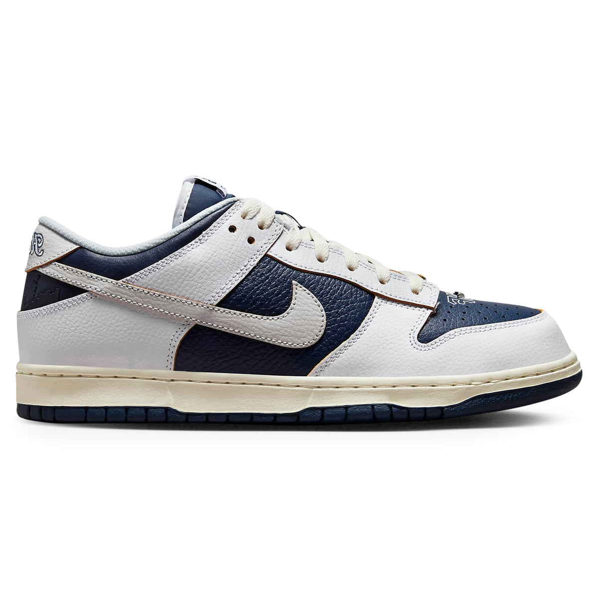Nike x HUF SB Dunk Low New York City Sneakers - White
